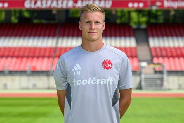 23.07.2025 - 1. FC Nürnberg FCN ( Club ) - 2. Fussball Bundesliga BL - Saison 2025 2026 - Fototermin Porträttermin Vorstellung Präsentation Pressetermin - - Einzelbild Einzelfoto Portrait Porträt Kopfbild - Lucas Mai ( Torwarttrainer NLZ 1. FC Nürnberg FCN )
