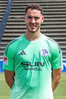 24.07.2025, Fussball, 2. Bundesliga, Saison 2025 2026, FC Schalke 04, Justin Heekeren (FC Schalke 04) Gelsenkirchen Parkstadion NRW Deutschland xRHR-FOTO TRx
