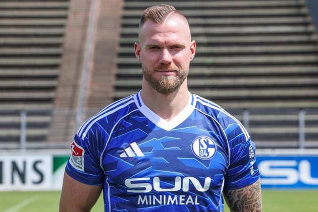 24.07.2025, Fussball, 2. Bundesliga, Saison 2025 2026, FC Schalke 04, Tomas Kalas (FC Schalke 04) Gelsenkirchen Parkstadion NRW Deutschland xRHR-FOTO TRx