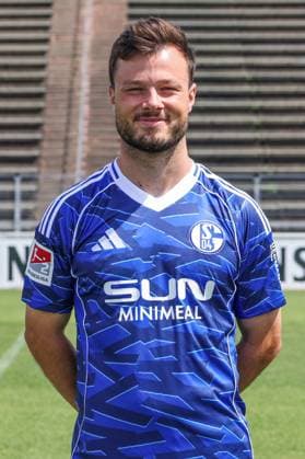 24.07.2025, Fussball, 2. Bundesliga, Saison 2025 2026, FC Schalke 04, Adrian Gantenbein (FC Schalke 04) Gelsenkirchen Parkstadion NRW Deutschland xRHR-FOTO TRx