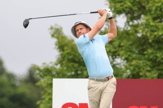 July 24th, 2025: Peter Malnati of the United States hits his shot on the first tee during the first round of the 3M Open 2025 at TPC Twin Cities on July 24, 2025 in Blaine, Minnesota. -CSM Blaine USA - ZUMAc04_ 20250724_zma_c04_023 Copyright: xStevenxGarciax