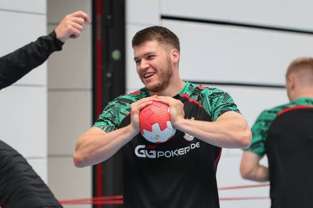 24.07.2025, xgox, Handball - Daikin HBL SC Magdeburg - Trainingsauftakt Saison 2025 26 emspor, v.l. Elvar Oern Jonsson (Magdeburg,) Magdeburg
