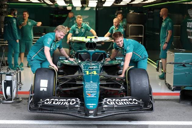14 Fernando Alonso (ESP) Aston Martin Aramco F1 Team (GBR) Aston Martin AMR25 Mercedes during the 2025 Formula One Belgian Grand Prix, 13th round of the 2025 Formula 1 World Championship, WM, Weltmeisterschaft taking place from July 25 to 27, 2025 on the Spa-Francorchamps circuit (BEL) (Photo by Philippe Nanchino Eurasia Images) Stavelot Circuit of Spa-Francorchamps Belgium