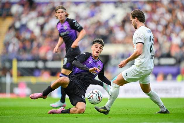 RSC Anderlecht v BK Hacken - UEFA Europa League round 2 qualifier ANDERLECHT, BELGIUM - JULY 24 : Degreef Tristan midfielder of RSC Anderlecht in action during the UEFA Europa League 2025 26 Round 2 match between RSC Anderlecht and BK Hacken on July 24, 2025 in Anderlecht, Belgium, 24 07 2025 Anderlecht Belgium  Copyright: xTomasxSiskx