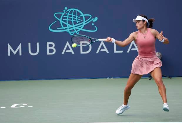 July 24, 2025: Emma Raducanu hits a shot during her match against Naomi Osaka during the 2025 Mubadala Citi DC Open tennis tournament being played at Rock Creek Park Tennis Center in Washington, D.C. CSM District Of Columbia United States of America - ZUMAc04_ 20250724_zma_c04_157 Copyright: xJustinxCooperx