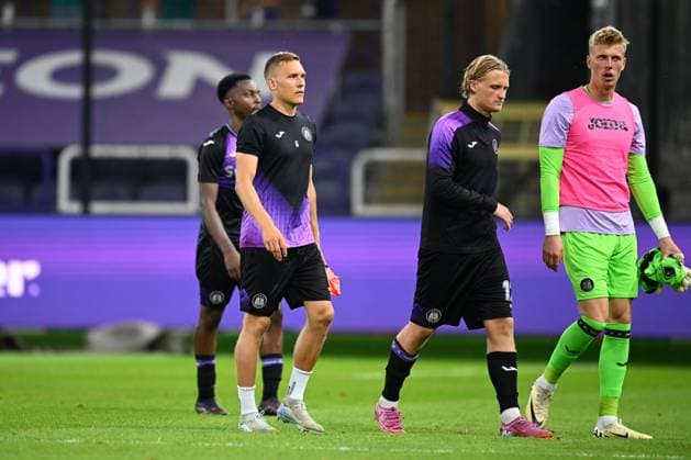 RSC Anderlecht v BK Hacken - UEFA Europa League round 2 qualifier ANDERLECHT, BELGIUM - JULY 24 : Augustinsson Ludwig defender of RSC Anderlecht after the game during the UEFA Europa League 2025 26 Round 2 match between RSC Anderlecht and BK Hacken on July 24, 2025 in Anderlecht, Belgium, 24 07 2025 Anderlecht Belgium  Copyright: xTomasxSiskx