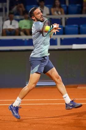 Umag, Croatia, 240725. 35th Plava Laguna Croatia Open Umag. Quarterfinal tennis match between Bosnian Damir Dzumhur and Frenchman Titouan Droguet. Photo: Goran Sebelic CROPIX Copyright: xxGoranxSebelicx dzumhur_droguet20-240725