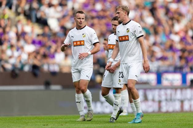 250724 Marius Lode, Adam Lundkvist and Olle Samuelsson of Häcken during the UEFA Europa League second qualifying round match between Anderlecht and Häcken on July 24, 2025 in Brussels. Photo: Michael Erichsen BILDBYRAN COP 89 MI0855 anderlecht bbeng europa league football fotball fotboll häcken kval qualification qualifying round soccer uefa europa league Copyright: MICHAELxERICHSEN BB250724MI144