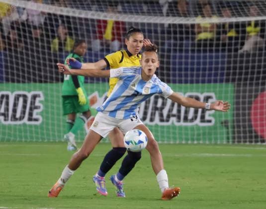 COPA AMERICA FEMENINA ECUADOR VS ARGENTINA 24 de julio del 2025 Encuentro entre Ecuador VS Argentina por Copa AmÃ rica Femenina en el estadio Banco Guayaquil. QUITO PICHINCHA ECUADOR Copyright: xHENRYxLAPOx