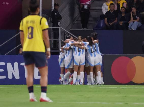 COPA AMERICA FEMENINA ECUADOR VS ARGENTINA 24 de julio del 2025 Encuentro entre Ecuador VS Argentina por Copa AmÃ rica Femenina en el estadio Banco Guayaquil. QUITO PICHINCHA ECUADOR Copyright: xHENRYxLAPOx