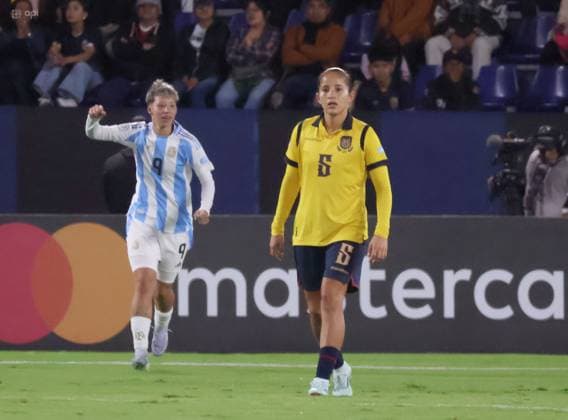 COPA AMERICA FEMENINA ECUADOR VS ARGENTINA 24 de julio del 2025 Encuentro entre Ecuador VS Argentina por Copa AmÃ rica Femenina en el estadio Banco Guayaquil. QUITO PICHINCHA ECUADOR Copyright: xHENRYxLAPOx