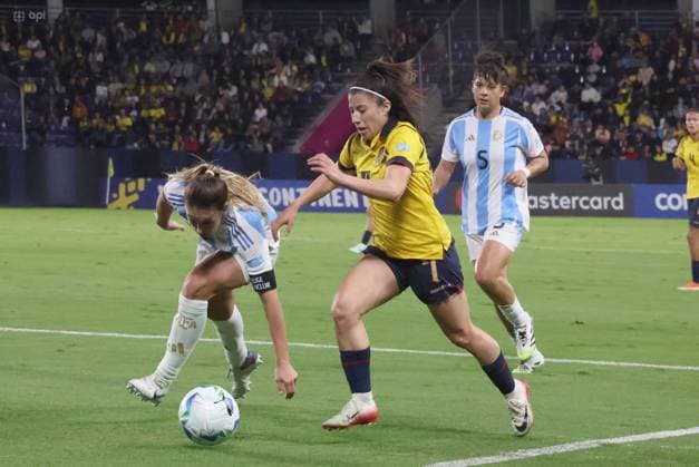 COPA AMERICA FEMENINA ECUADOR VS ARGENTINA 24 de julio del 2025 Encuentro entre Ecuador VS Argentina por Copa AmÃ rica Femenina en el estadio Banco Guayaquil. QUITO PICHINCHA ECUADOR Copyright: xHENRYxLAPOx