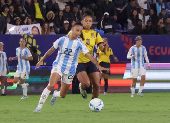 COPA AMERICA FEMENINA ECUADOR VS ARGENTINA 24 de julio del 2025 Encuentro entre Ecuador VS Argentina por Copa AmÃ rica Femenina en el estadio Banco Guayaquil. QUITO PICHINCHA ECUADOR Copyright: xHENRYxLAPOx