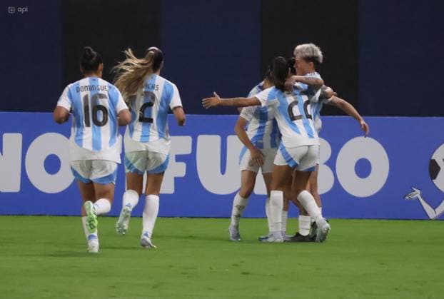 COPA AMERICA FEMENINA ECUADOR VS ARGENTINA 24 de julio del 2025 Encuentro entre Ecuador VS Argentina por Copa AmÃ rica Femenina en el estadio Banco Guayaquil. QUITO PICHINCHA ECUADOR Copyright: xHENRYxLAPOx