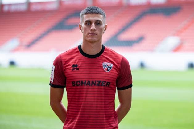 FC Ingolstadt 04; 3.Liga, Porträttermin 2025 2026, Emre Gül (5, FCI) 3. Liga - FC Ingolstadt 04 Saison 2025 2026