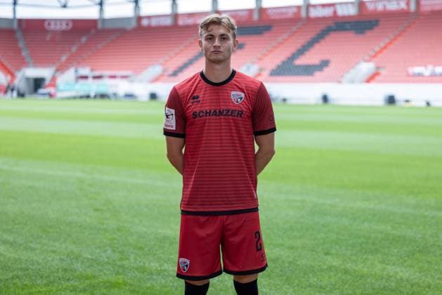 FC Ingolstadt 04; 3.Liga, Porträttermin 2025 2026, Jasper Maljojoki (23, FCI) 3. Liga - FC Ingolstadt 04 Saison 2025 2026