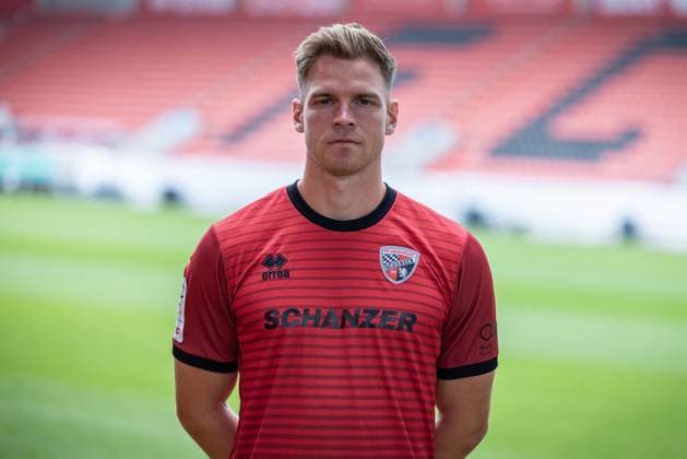 FC Ingolstadt 04; 3.Liga, Porträttermin 2025 2026, Simon Lorenz (32, FCI) 3. Liga - FC Ingolstadt 04 Saison 2025 2026