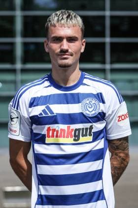 Fussball, 3.Liga Saison 2025 2026 Team- und Porträtfototermin MSV Duisburg 24.07.2025, schauinsland-reisen-arena Dennis Borkowski (MSV Duisburg, 25) Duisburg schauinsland-reisen-arena Nordrhein-Westfalen Deutschland