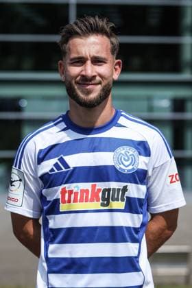 Fussball, 3.Liga Saison 2025 2026 Team- und Porträtfototermin MSV Duisburg 24.07.2025, schauinsland-reisen-arena Can Coskun (MSV Duisburg, 27) Duisburg schauinsland-reisen-arena Nordrhein-Westfalen Deutschland