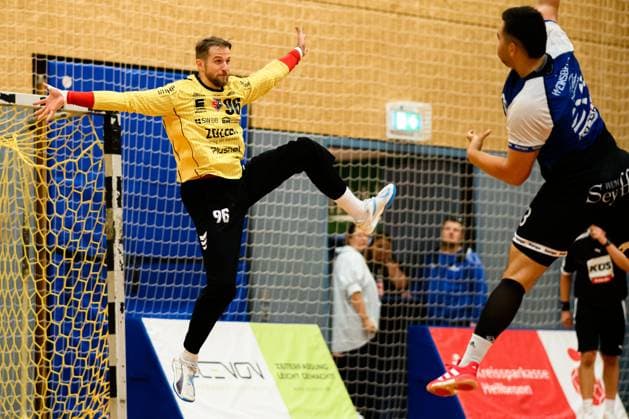 Bietigheim: HBL - 25 26 - Testspiel - TSV Weinsberg - SG BBM Bietigheim Torhueter Jan Hrdlicka (Bietigheim) Bietigheim-Bissingen Sporthalle am Viadukt Baden-Württemberg Deutschland