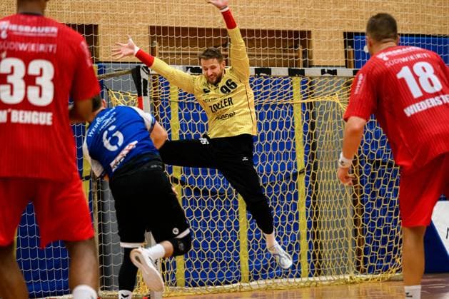 Bietigheim: HBL - 25 26 - Testspiel - TSV Weinsberg - SG BBM Bietigheim Torhueter Jan Hrdlicka (Bietigheim) Bietigheim-Bissingen Sporthalle am Viadukt Baden-Württemberg Deutschland