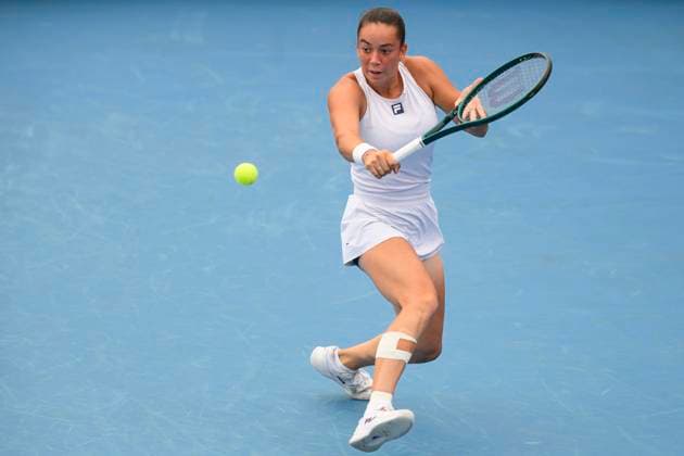 Czech tennis player Tereza Valentova playes against Czech Marie Bouzkova at the WTA, Tennis Damen Livesport Prague Open 2025 women s singles semifinals on the courts of TK Sparta Prague, in Prague, Czech Republic, on July 25, 2025. (CTKxPhoto MichalxKamaryt) CTKPhotoP2025072504844  CTKPhotoP2025072504844