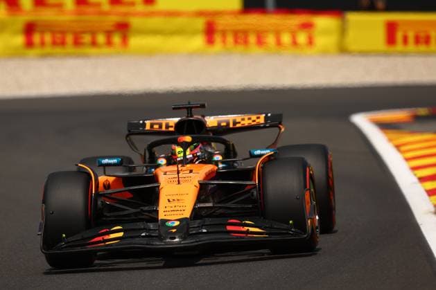 Belgian Grand Prix Oscar Piastri of McLaren Formula 1 Team on track during practice ahead of the F1 Grand Prix of Belgium at Spa-Francorchamps on July 25, 2025 in Stavelot, Belgium. Stavelot Spa-Francorchamps Belgium Copyright: xBasilex
