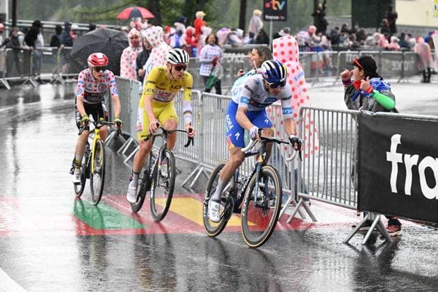 25-07-2025 Tour De France; Tappa 19 Albertville - La Plagne; 2025, Red Bull - Bora Hansgrohe; 2025, Uae Team Emirates - Xrg; 2025, Visma - Lease A Bike; Lipowitz, Florian; Pogacar, Tadej; Vingegaard, Jonas; La Plagne; 