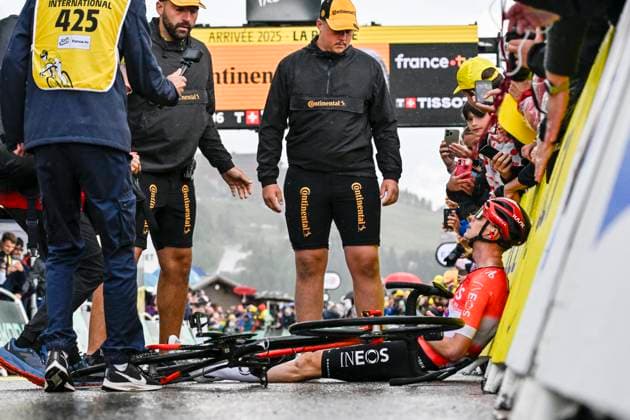 Tour de France 2025 Stage 19 LA PLAGNE, FRANCE - JULY 25 : Arensman Thymen (NED) of INEOS Grenadiers during stage 19 of the 112th edition of Tour de France an UCI World Tour 2.UWT cycling road race stage for Men Elite of 130 km with start in Albertville and finish in La Plagne on July 25, 2025 in La Plagne, France, 25 07 2025 ( Motordriver Kenny Verfaillie - La Plagne France  Copyright: xJanxDexMeuleneirx