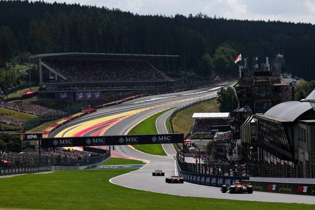 F1 - BELGIAN GRAND PRIX 2025 04 NORRIS Lando (gbr), McLaren F1 Team MCL39, action during the 2025 Formula 1 Belgian Grand Prix, 13th round of the 2025 FIA Formula One World Championship, WM, Weltmeisterschaft from July 25 to 27, 2025 on the Circuit de Spa-Francorchamps, in Stavelot, Belgium -  Copyright: xANTONINxVINCENTx