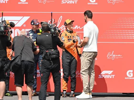 26.07.2025, xrarjax, Motorsport FIA Formel 1, Großer Preis von Belgien v.l. Oscar Piastri (McLaren) Startnummer 81 (DFL DFB REGULATIONS PROHIBIT ANY USE OF PHOTOGRAPHS as IMAGE SEQUENCES and or QUASI-VIDEO) Spa