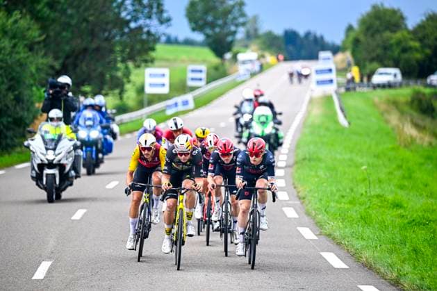 Tour de France 2025 Stage 20 PONTARLIER, FRANCE - JULY 26 : Van Aert Wout (BEL) of Team Visma - Lease a Bike, Tudor Pro Cycling Team in action during stage 20 of the 112th edition of Tour de France an UCI World Tour 2.UWT cycling road race stage for Men Elite of 185 km with start in Nantua and finish in Pontarlier on July 26, 2025 in Pontarlier, France, 26 07 2025 ( Motordriver Kenny Verfaillie - Pontarlier France  Copyright: xJasperxJacobsx