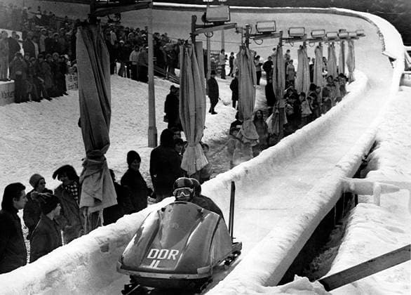 RECORD DATE NOT STATED Rennschlittenbahn -oberhof 80 *** Luge track oberhof 80
