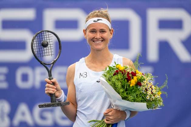 Sport Bilder des Tages Czech tennis player Marie Bouzkova won the match against Czech Linda Noskova at the WTA, Tennis Damen Livesport Prague Open 2025 women s singles final on the courts of TK Sparta Prague, in Prague, Czech Republic, on July 26, 2025. (CTKxPhoto OndrejxDeml) CTKPhotoP2025072604070  CTKPhotoP2025072604070