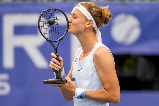 Czech tennis player Marie Bouzkova won the match against Czech Linda Noskova at the WTA, Tennis Damen Livesport Prague Open 2025 women s singles final on the courts of TK Sparta Prague, in Prague, Czech Republic, on July 26, 2025. (CTKxPhoto OndrejxDeml) CTKPhotoP2025072604150  CTKPhotoP2025072604150