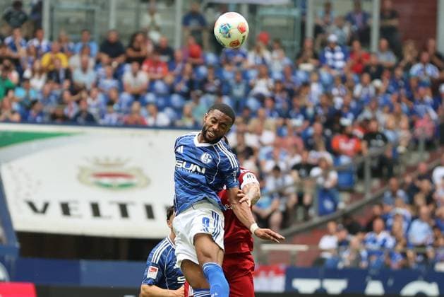 Moussa Sylla (FC Schalke 04) beim Testspiel (Saison 2025 26) FC Schalke 04 - FC Sevilla Copyright: Thomas Pakusch