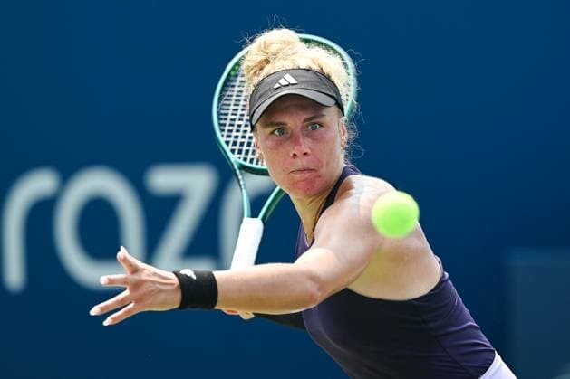MONTREAL, QC - JULY 26: Leolia Jeanjean (FRA) tracks the ball during a qualifying round match at WTA, Tennis Damen National Bank Open on July 26, 2025 at IGA Stadium in Montreal, QC (Photo by David Kirouac Icon Sportswire) TENNIS: JUL 26 National Bank Open EDITORIAL USE ONLY Icon250726062