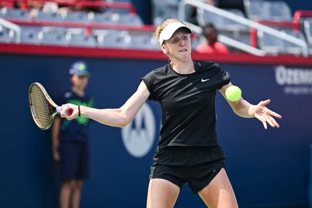 MONTREAL, QC - JULY 26: Katherine Sebov (CAN) returns the ball during a qualifying round match at WTA, Tennis Damen National Bank Open on July 26, 2025 at IGA Stadium in Montreal, QC (Photo by David Kirouac Icon Sportswire) TENNIS: JUL 26 National Bank Open EDITORIAL USE ONLY Icon250726019