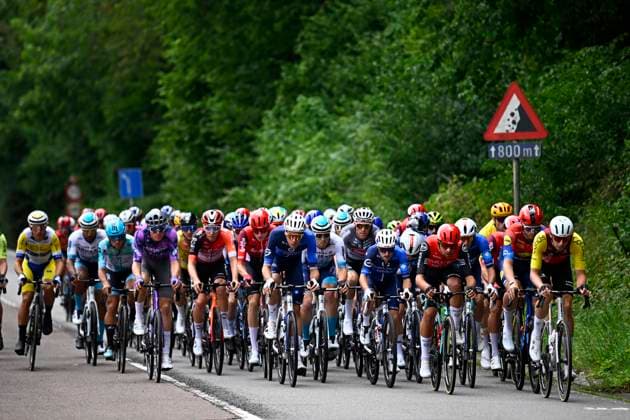 Tour de Wallonie 2025 Stage 2 SAMBREVILLE, BELGIUM - JULY 27 : illustration picture peloton during stage 2 of the 30th edition of Tour de Wallonie an UCI ProSeries 2.Pro cycling road race stage for Men Elite of 153.7 km with start in Huy and finish in Sambreville on July 27, 2025 in Sambreville, Belgium, 27 07 2025 ( Motordriver Pieter Van Herzele - Sambreville Belgium  Copyright: xTomasxSiskx