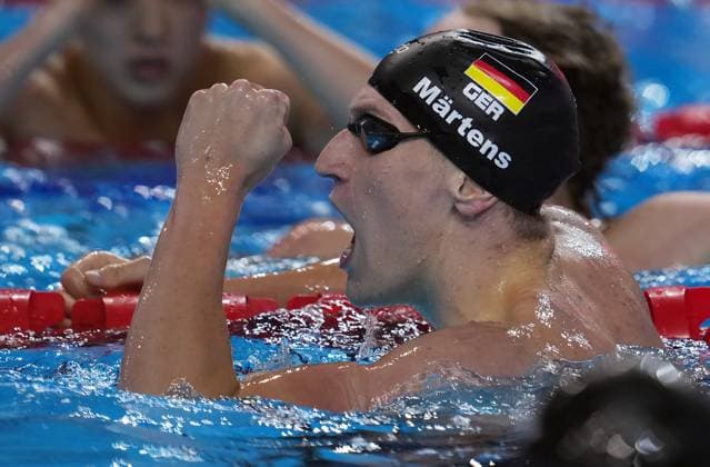 Sport Bilder des Tages (250727) -- SINGAPORE, July 27, 2025 -- Gold medalist Lukas Maertens of Germany reacts after the men s 400m freestyle of swimming at the World Aquatics Championships in Singapore, July 27, 2025. ) (SP)SINGAPORE-WORLD AQUATICS CHAMPIONSHIPS-SWIMMING-MEN S 400M FREESTYLE WuxZhizun 