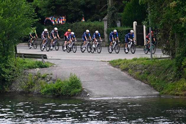 Tour de Wallonie 2025 Stage 2 SAMBREVILLE, BELGIUM - JULY 27 : riders of Groupama - Fdj during stage 2 of the 30th edition of Tour de Wallonie an UCI ProSeries 2.Pro cycling road race stage for Men Elite of 153.7 km with start in Huy and finish in Sambreville on July 27, 2025 in Sambreville, Belgium, 27 07 2025 ( Motordriver Pieter Van Herzele - Sambreville Belgium  Copyright: xTomasxSiskx