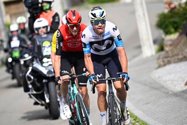 Tour de Wallonie 2025 Stage 2 SAMBREVILLE, BELGIUM - JULY 27 : Rouland Louis of Arkea - B&B Hotels, Knight Oliver of Cofidis, Milesi Lorenzo of Movistar Team during stage 2 of the 30th edition of Tour de Wallonie an UCI ProSeries 2.Pro cycling road race stage for Men Elite of 153.7 km with start in Huy and finish in Sambreville on July 27, 2025 in Sambreville, Belgium, 27 07 2025 ( Motordriver Pieter Van Herzele - Sambreville Belgium  Copyright: xTomasxSiskx