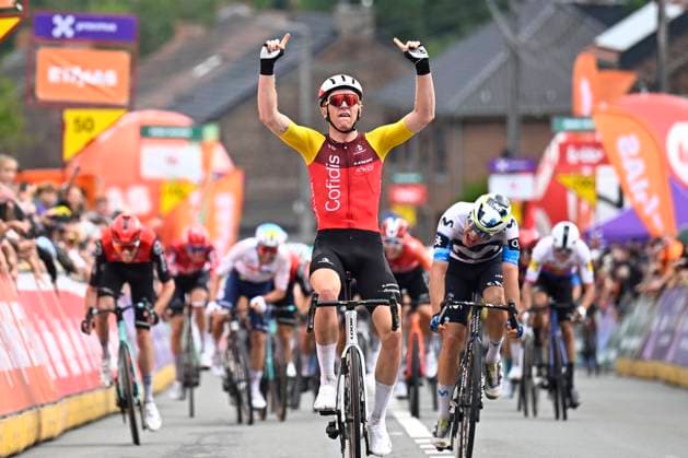Tour de Wallonie 2025 Stage 2 SAMBREVILLE, BELGIUM - JULY 27 : Knight Oliver of Cofidis wins, second place for Milesi Lorenzo of Movistar Team , third place for Rouland Louis of Arkea - B&B Hotels during stage 2 of the 30th edition of Tour de Wallonie an UCI ProSeries 2.Pro cycling road race stage for Men Elite of 153.7 km with start in Huy and finish in Sambreville on July 27, 2025 in Sambreville, Belgium, 27 07 2025 ( Motordriver Pieter Van Herzele - Sambreville Belgium  Copyright: xTomasxSiskx