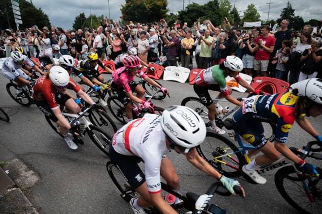 Tour de France Femmes PHOTOPQR OUEST FRANCE Kévin Guyot Ouest-France ; ; 27 07 2025 ; 27 juillet 2025 : Cyclisme. 2e étape du Tour de France Femmes. Départ depuis Brest pour arriver à Quimper ( Finistère Bretagne ). PHOTO : KEVIN GUYOT OUEST-FRANCE - 4th edition of the Women’s Tour de France France  Copyright: xPHOTOPQR OUESTxFRANCE MAXPPPxKévinxGuyotx xOuest-Francex 20250727OFR6906 20250727OFR6906