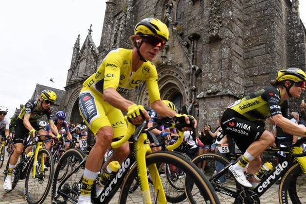 TOUR DE FRANCE DES FEMMES 2025 PHOTOPQR LE TELEGRAMME Nicolas Creach ; ; 27 07 2025 ; Cyclisme Saison 2025 27 juillet 2025 2 ème étape du tour de france femmes Brest - Quimper Le passage du peloton à Locronan Photos Nicolas Créach - 4th edition of the Women’s Tour de France France  Copyright: xPHOTOPQR LExTELEGRAMME MAXPPPxNicolasxCreachx 20250727TGB7034 20250727TGB7034
