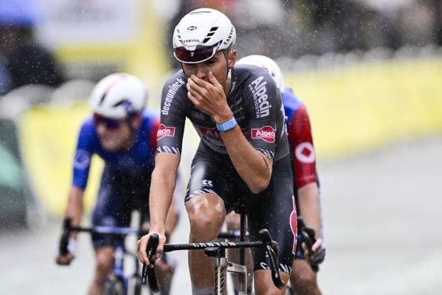 Belgian Emiel Verstrynge of Alpecin-Deceuninck pictured in action during stage 21 of the 2025 Tour de France cycling race, from Mantes-la-Ville to Paris (120km), on Sunday 27 July 2025 in France. The 112th edition of the Tour de France starts on Saturday 5 July in Lille, France, and will finish in Paris, France on the 27th of July. DIRKxWAEM  x130127931x