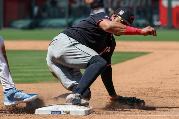 July 27, 2025: Cleveland Guardians first baseman Carlos Santana (41) makes the out on Kansas City Royals third baseman Maikel Garcia (11) during the seventh inning at Kauffman Stadium in Kansas City, MO. CSM Kansas City United States of America - ZUMAc04_ 20250727_zma_c04_181 Copyright: xDavidxSmithx