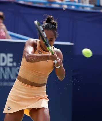 July 27, 2025: Leylah Fernandez hits a shot in the final match during the 2025 Mubadala Citi DC Open tennis tournament being played at Rock Creek Park Tennis Center in Washington, D.C. CSM District Of Columbia United States of America - ZUMAc04_ 20250727_zma_c04_203 Copyright: xJustinxCooperx