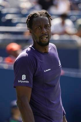 ATP, Tennis Herren Masters 1000 National Bank Open Toronto Presented by Rogers 2025 - Day2 Gael Monfils of France looks on against Tomas Barrios Vera of Chile during the Men s Singles first round match on day 2 of the ATP Masters 1000 National Bank Open at Sobeys Stadium. on July 27, 2025 in Toronto, Canada. (Photo by Leonardo Ramirez Eyepix Group) Copyright: xLeonardoxRamirez xEyepixxGroupx LR_27072025_162993
