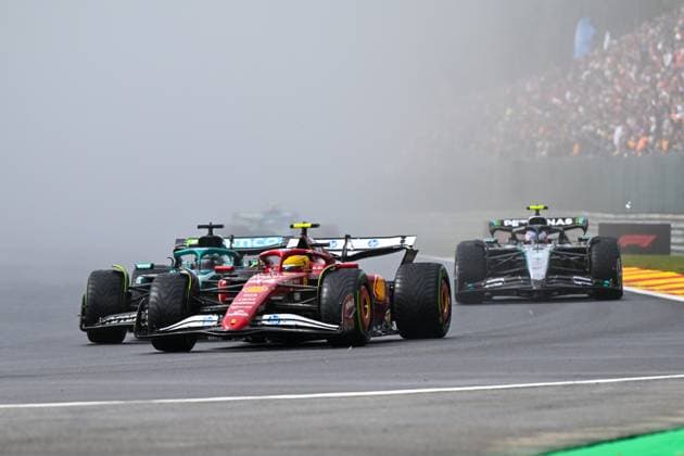 Formel 1 GP Spa Belgien. Sonntag, 27.07.2025 Lance Stroll 18, Aston Martin Aramco F1 Team und Lewis Hamilton 44, Scuderia Ferrari und Andrea Kimi Antonelli 12, Mercedes-AMG Petronas F1 Team; Formel 1 GP Spa Belgien. Sonntag, 27.07.2025 Copyright: xBEAUTIFULxSPORTS Erlhofx